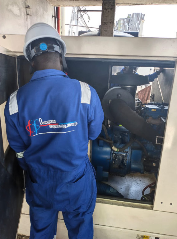 Technicien IEG — maintenance groupe électrogène et électricité bâtiment